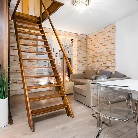 Echodom Paulinska 30 Apartman
