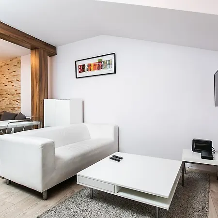 Echodom Paulinska 30 Apartman *